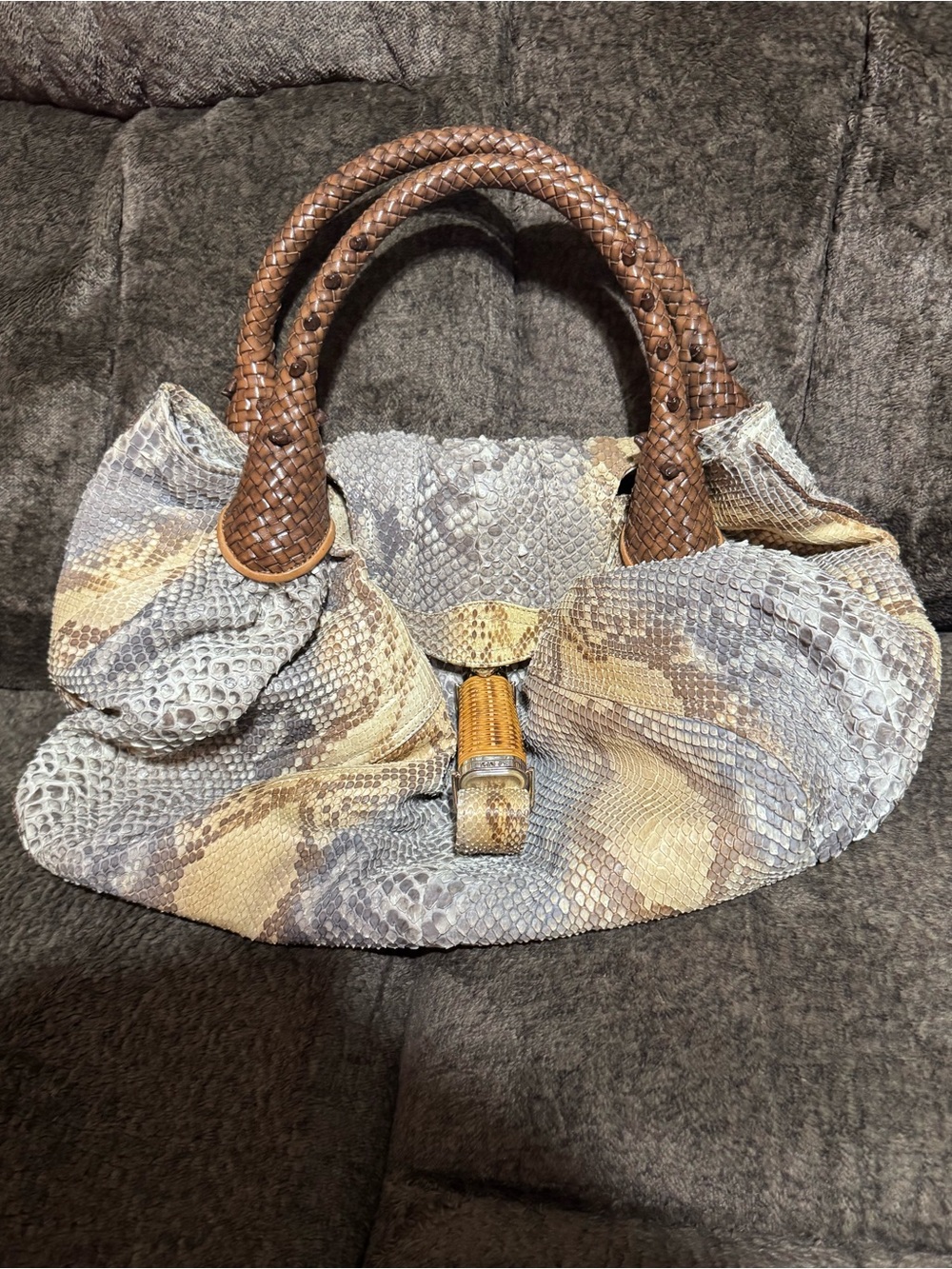 Authentic Vintage Fendi Spy Python - Picture 14 of 14